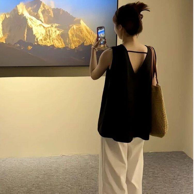 法式小众后背镂空设计感
