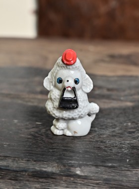 日本回流贵宾犬陶瓷摆件