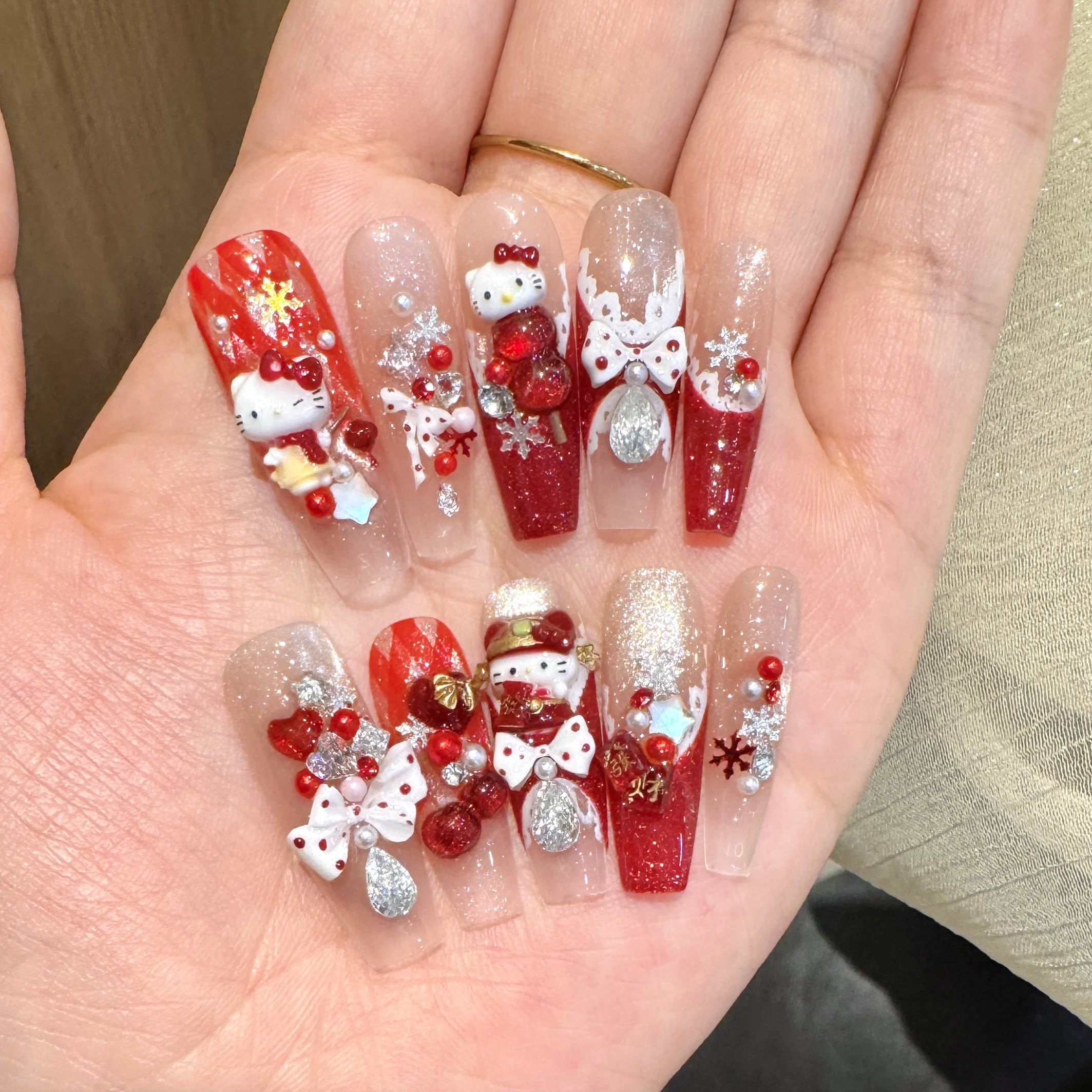 Kitty红色新年款手工穿戴甲可爱精致美甲贴片高级感中长款穿戴甲,彩妆/香水/美妆工具,穿戴甲/甲片,淘宝优惠券,粉丝福利购,淘宝优惠卷