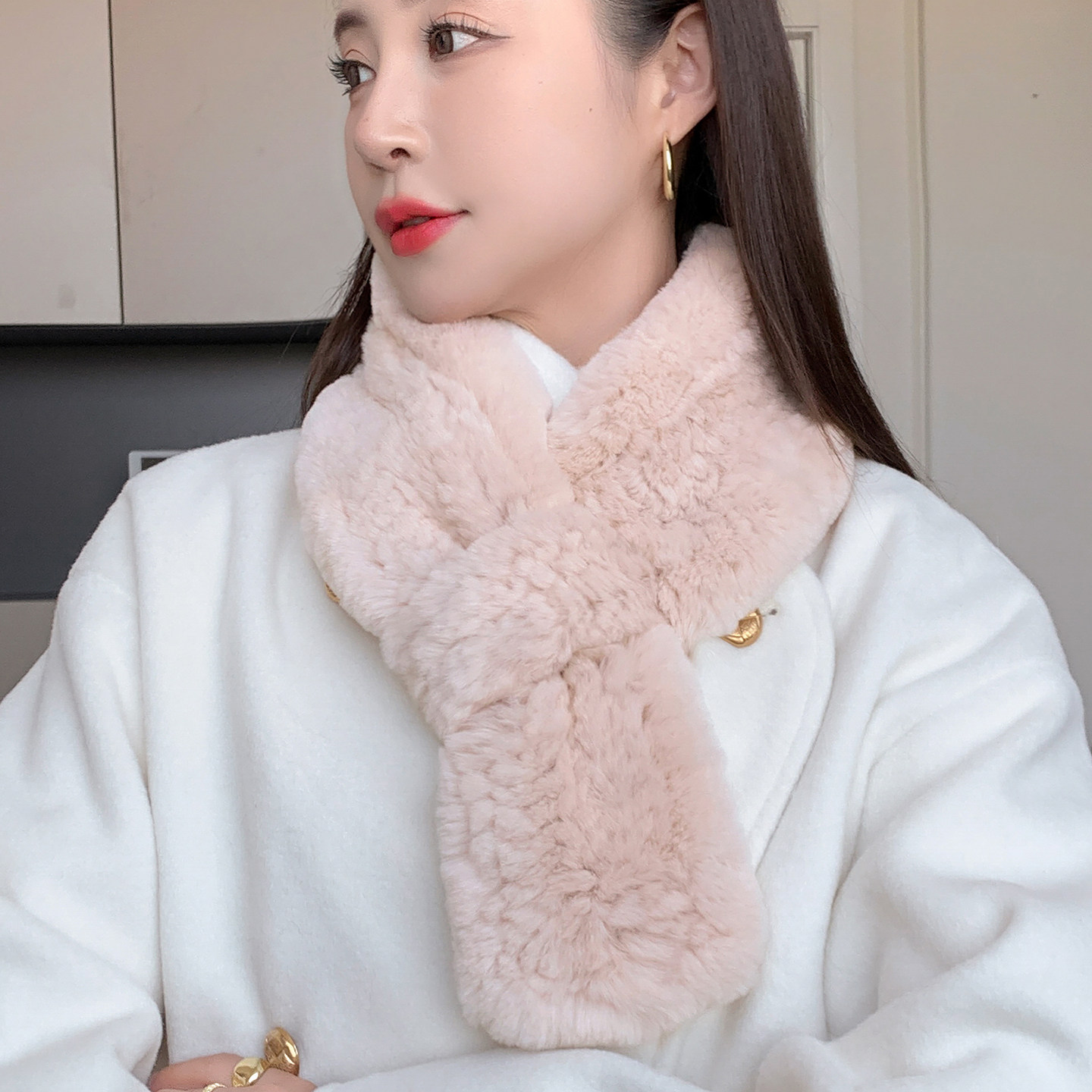 獭兔毛围巾女秋冬户外时尚皮草纯色韩版保暖加厚新款围脖真毛百搭