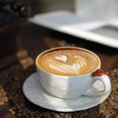 300ml ｜复古咖啡杯碟套装拉花陶瓷杯拿铁简约压花杯高级感轻奢