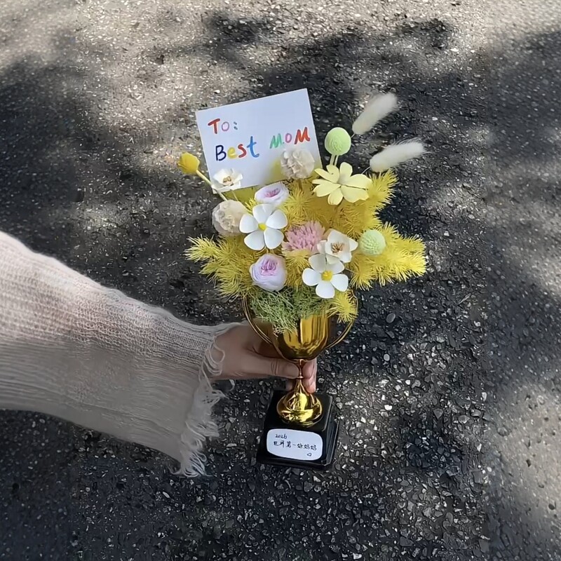 永生花DIY奖杯花束母亲节送妈妈图片