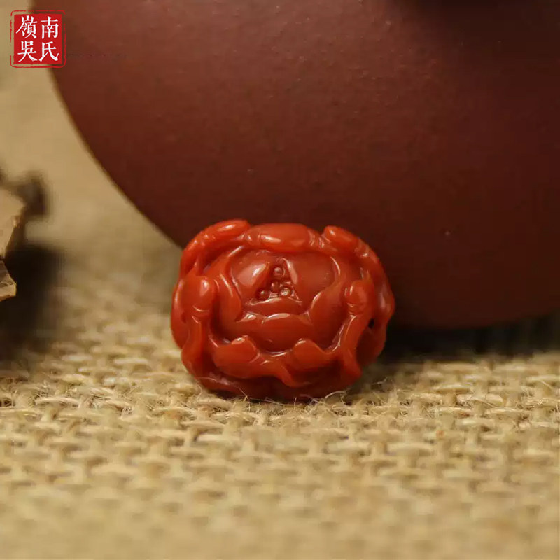 自然南红苏工牡丹花雕件四川九口料小吊坠配饰手串戒面项链挂坠