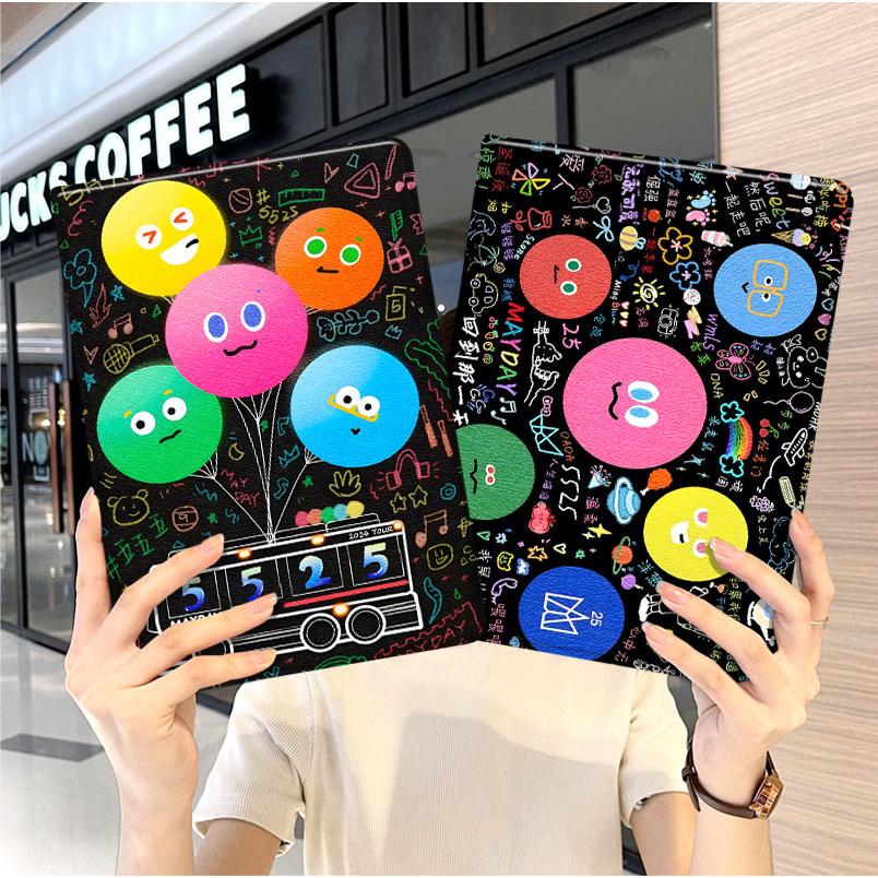 内壳软硅胶材质。舒适手感，四角防摔。