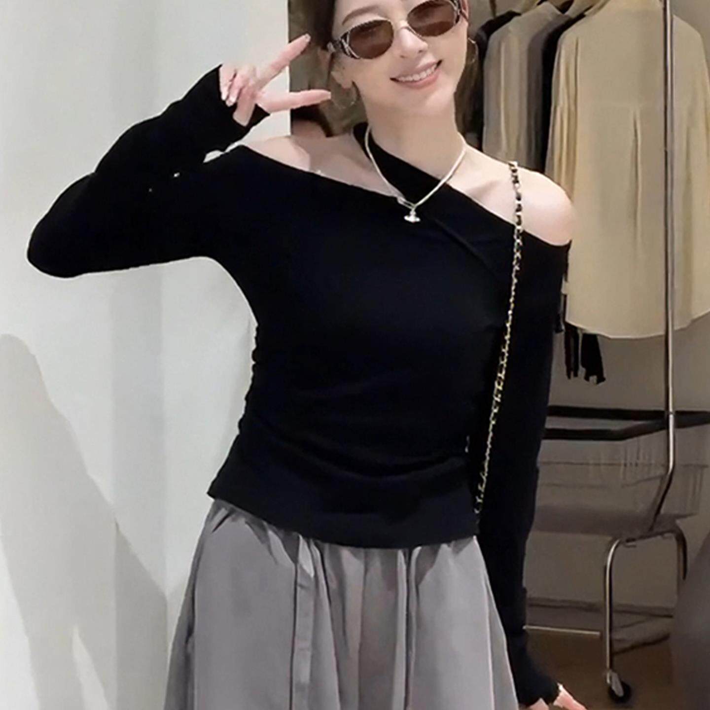 JOYIASS黑色纯欲一字肩长袖t恤女2025新款春秋季内搭打底衫修身显