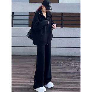 JOYIASS秋装搭配一整套2025高级感洋气炸街又酷又飒赫本风针织毛