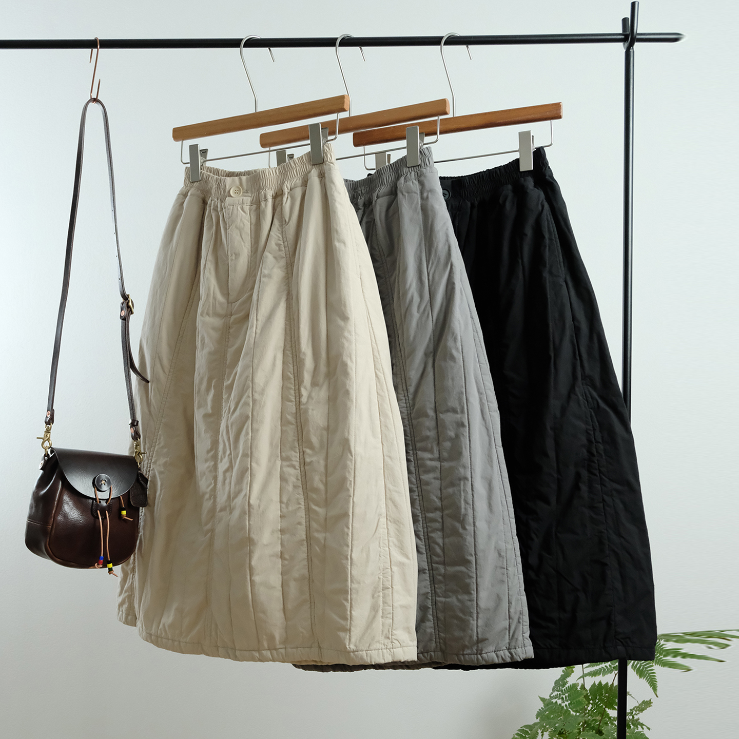 日系学院风夹A字版半身裙