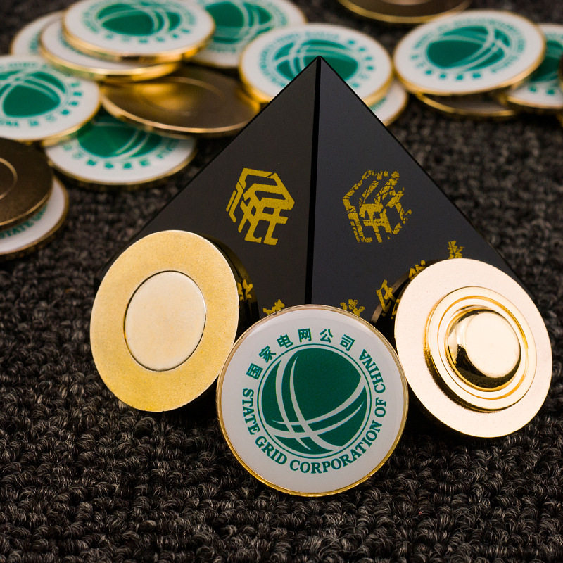 新国家电网磁铁徽章印刷滴胶强磁胸牌镀金公司胸章定制纪念章