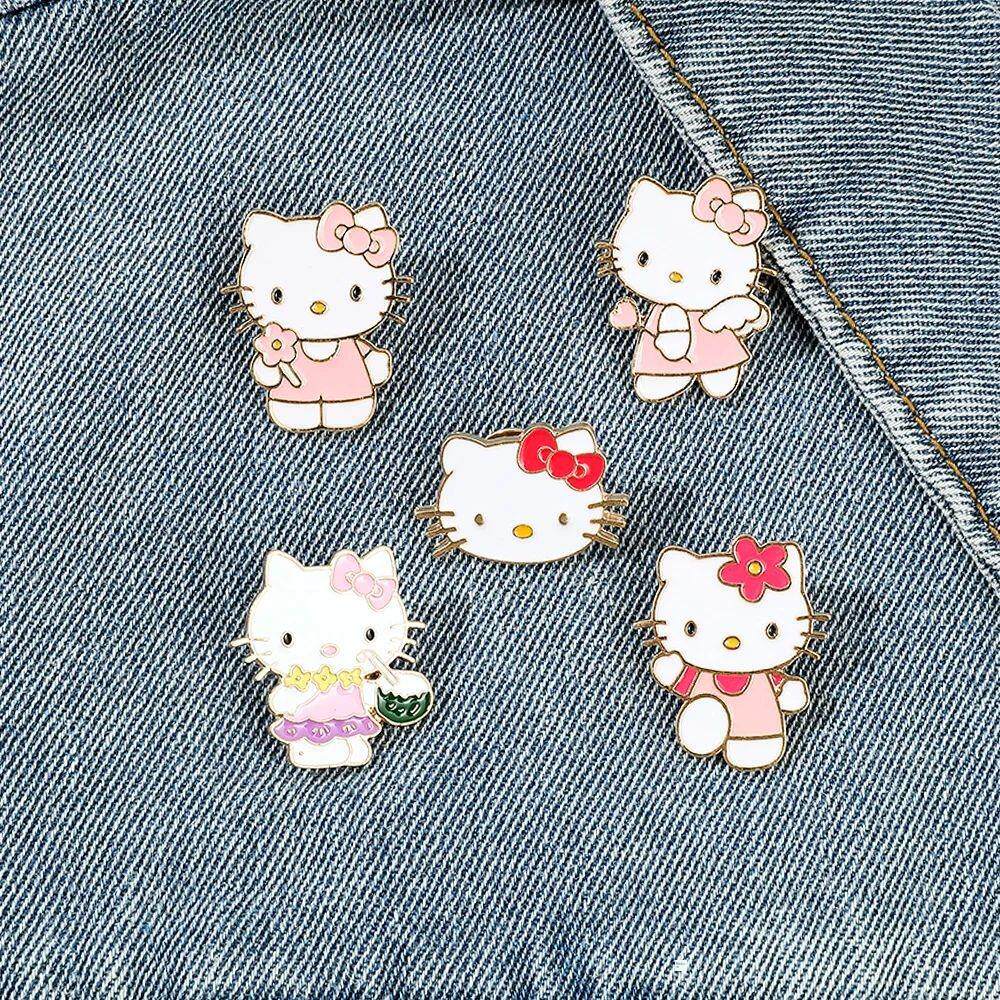 三丽鸥Hello Kitty可爱套件猫翻领别针为背包兄弟