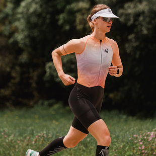 compressport三项赛气动连体服女Aero Trisuit