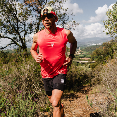 COMPRESSPORT跑步无袖背心透气轻量越野竞赛马拉松运动T