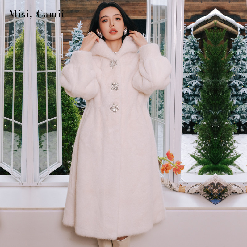 女士花钻连帽环保毛大衣