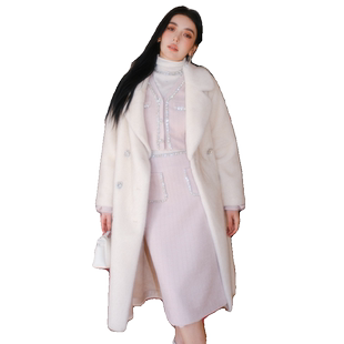 Misi.Camii2023冬季新款女士时尚百搭钻饰水貂环保外套大衣风衣