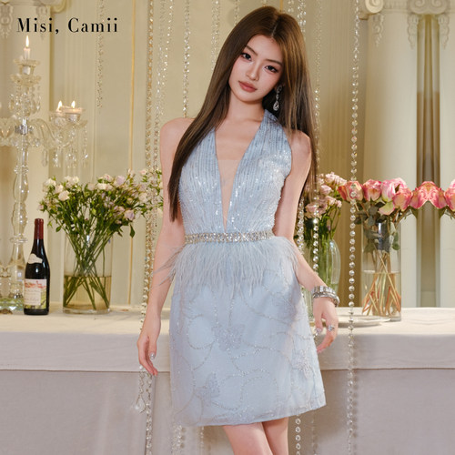 Misi.Camii蝴蝶钉珠刺绣挂脖礼服