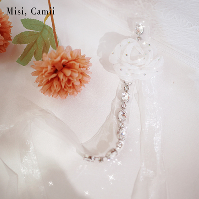 Misi.Camii手工钻石玫瑰choker