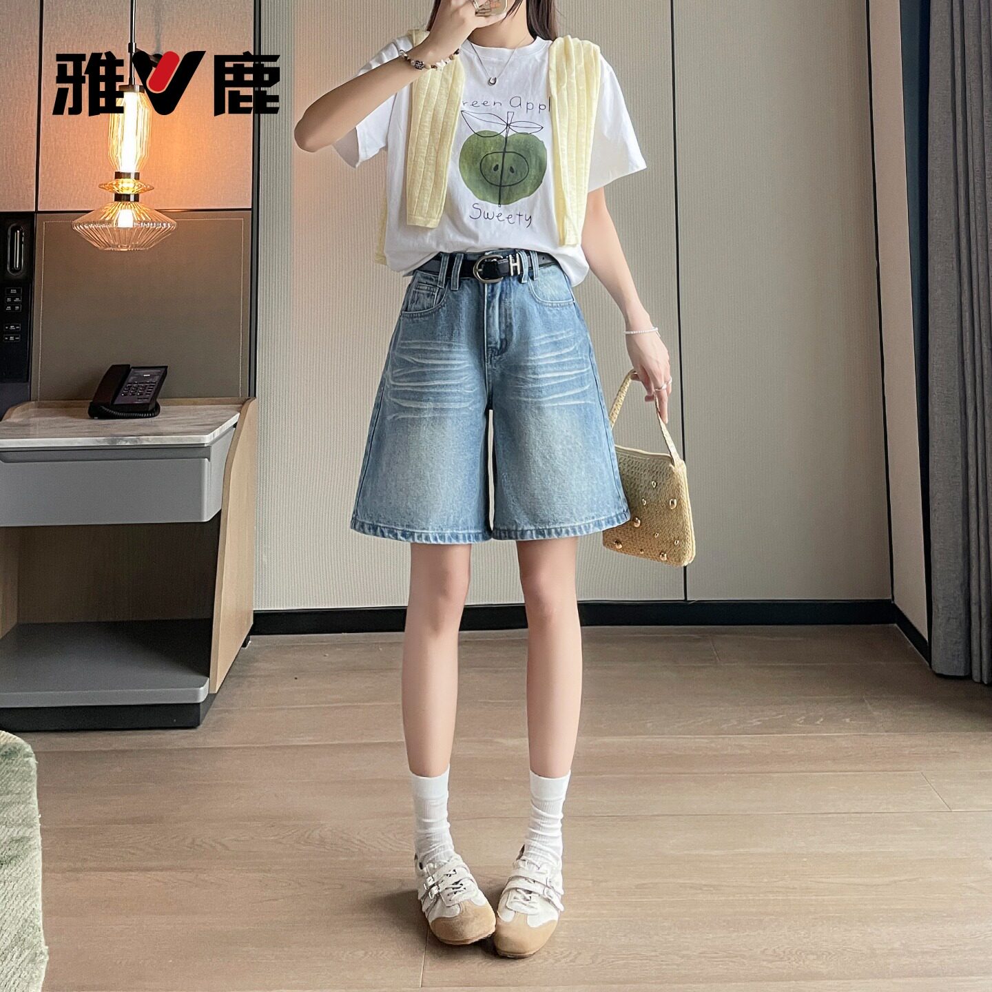 雅鹿浅色阔腿牛仔短裤女2026新款夏季小个子高腰显瘦a字五分裤Y