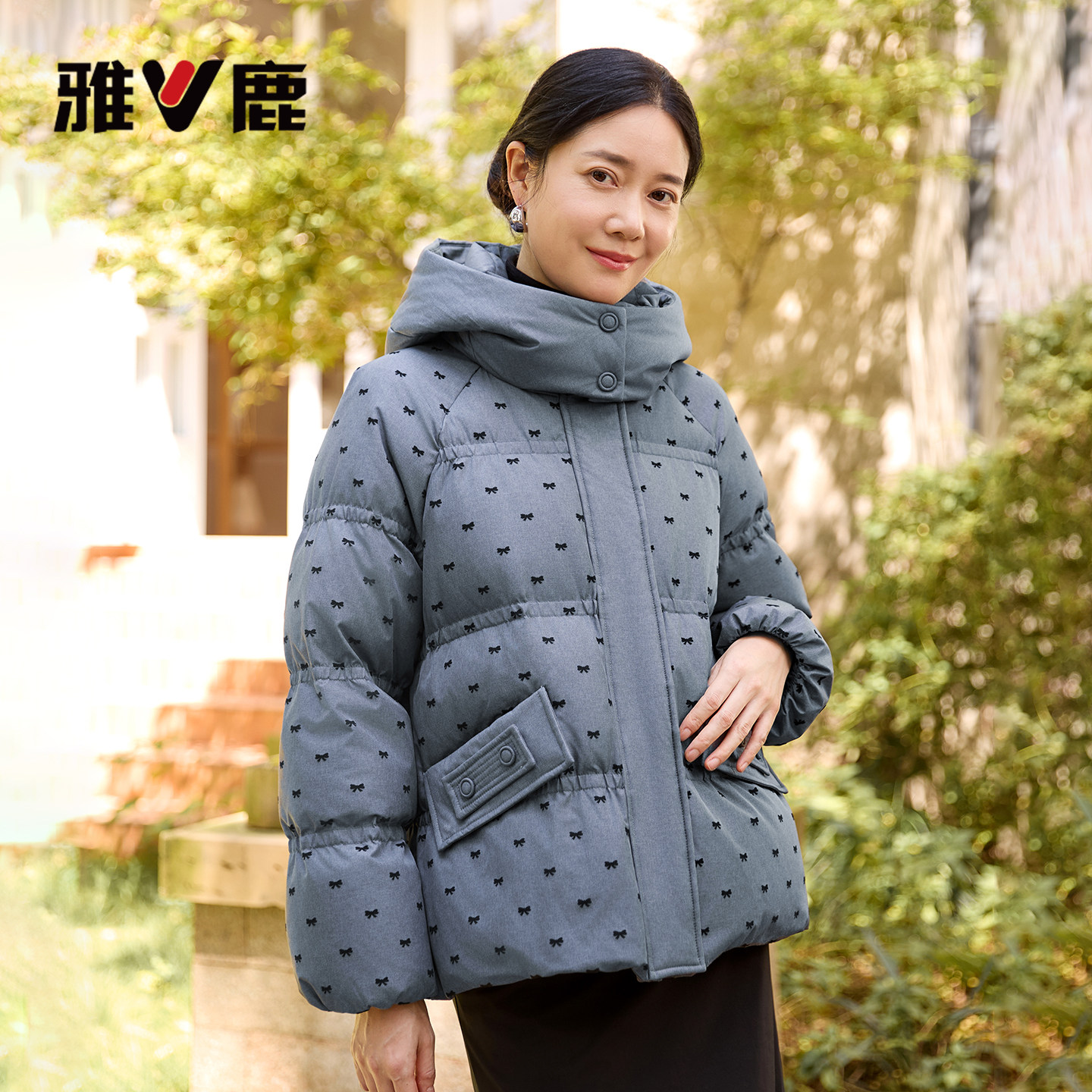 雅鹿妈妈中老年羽绒服休闲外套