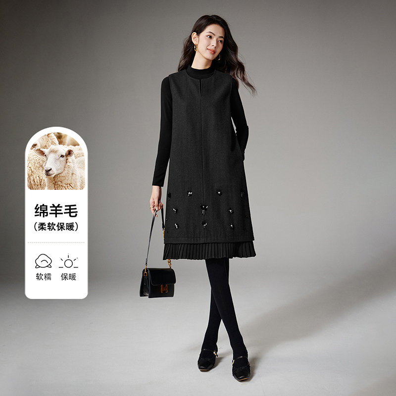 千寻宜绵羊毛直筒连衣裙