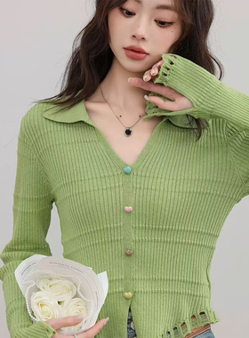 ROUMIKL绿色翻领彩色排扣针织开衫女早秋季新款小清新今年流行爆