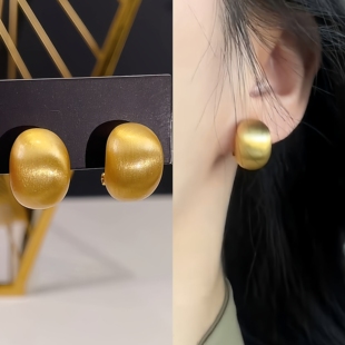 s925银针金色拉丝豌豆耳环女2025新款爆款耳钉高级感气质百搭耳饰