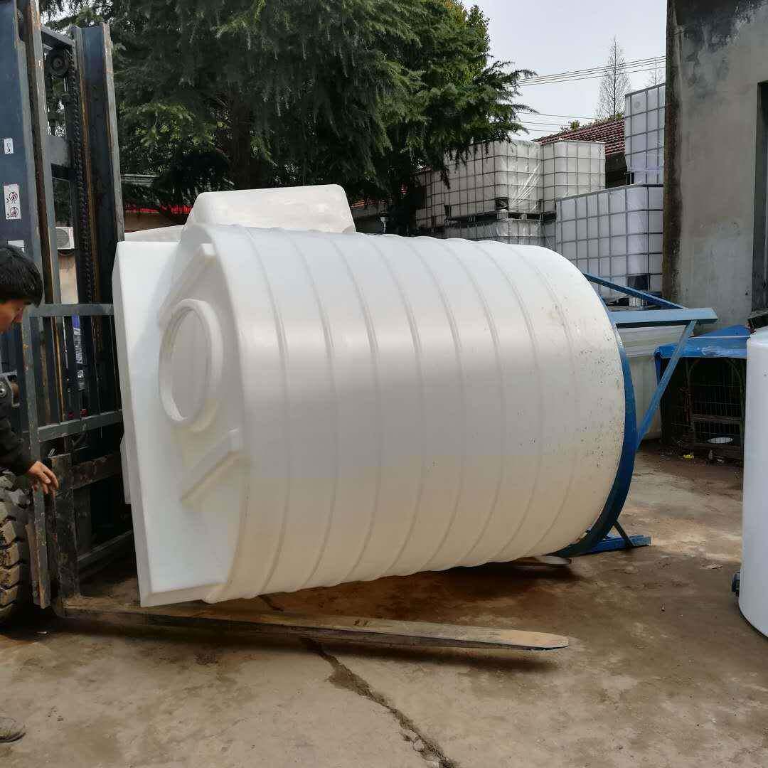 厂家直销2吨耐酸碱pe搅拌桶泥浆桶化工溶药桶2000L酸碱溶液存储