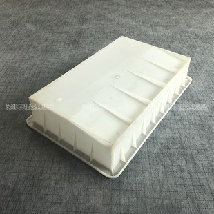 坡面路沿石防撞路缘石模具混凝土公路马路道边石路牙石塑料模型