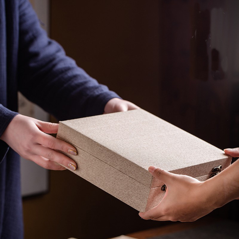 简约麻布正方形锦盒古董瓷器包装盒盘子茶饼收纳盒礼品盒大盒子