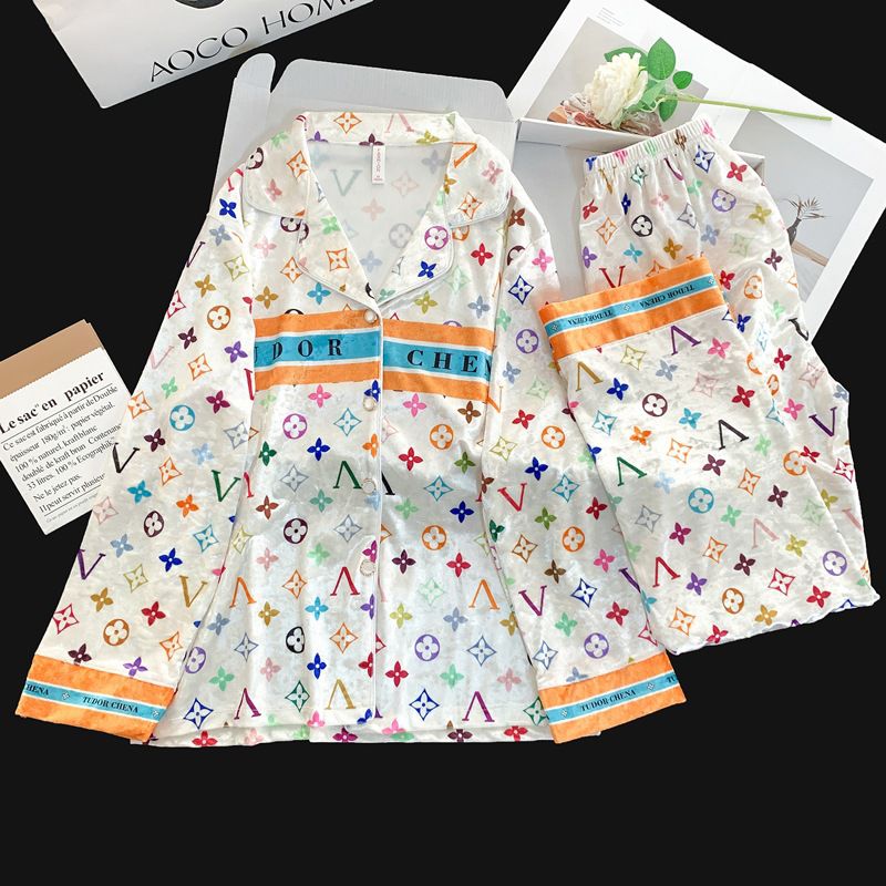 秋冬季睡衣适中(141-160克/平米)