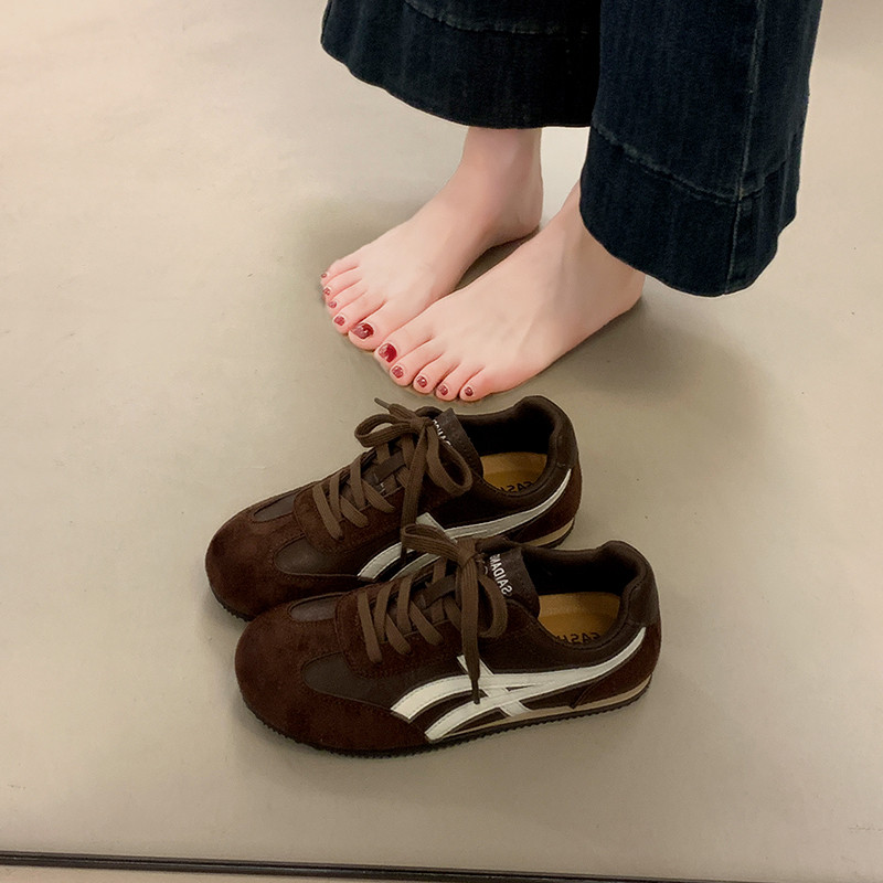 爆款复古平底德训鞋女2026秋季新款单鞋女时尚百搭休闲运动板鞋女