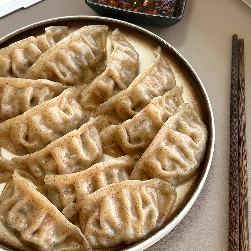 魔芋燕麦鸡胸肉蒸饺空气炸锅粗粮营养早餐蒸饺煎饺速食代餐主食