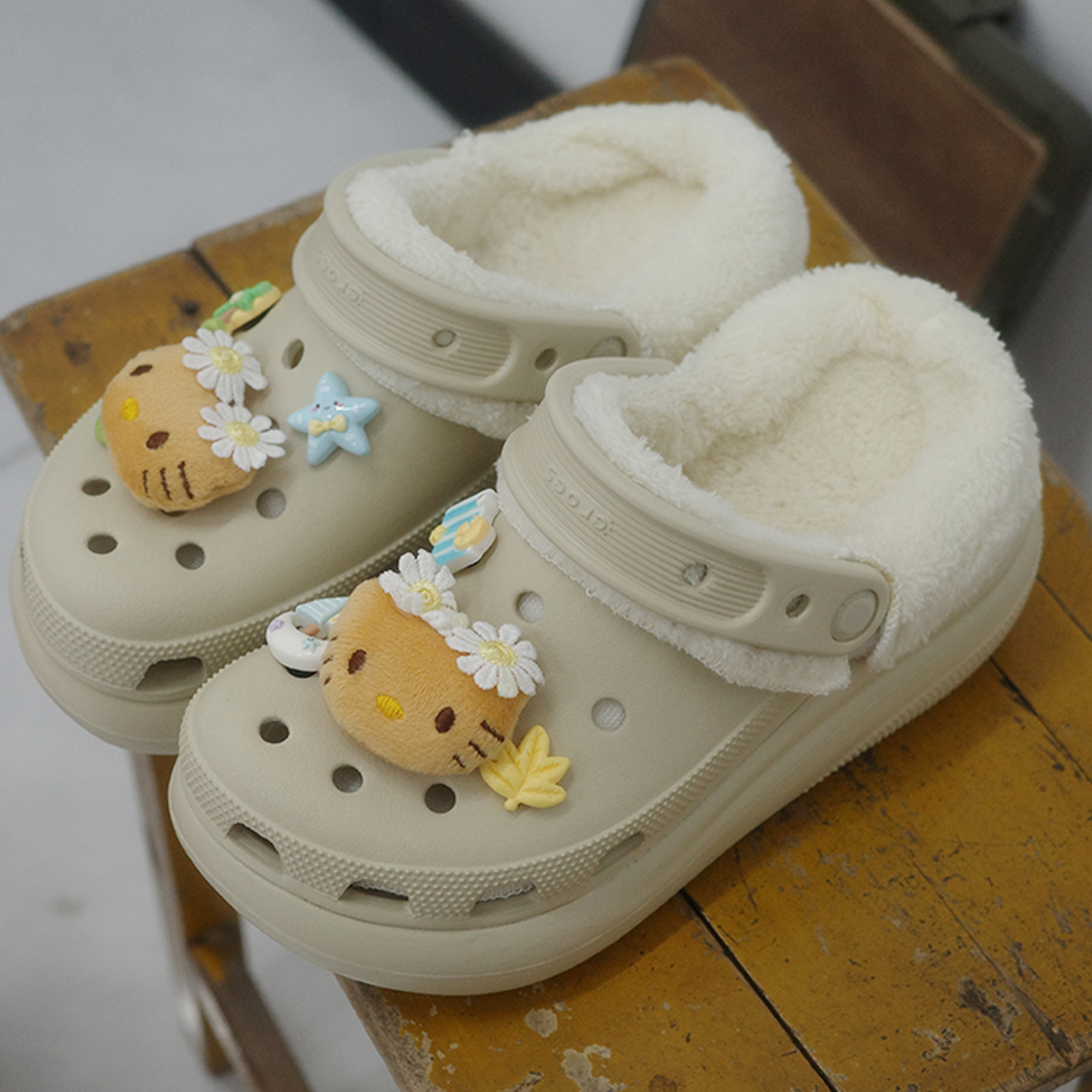 Mkop洞洞鞋毛绒内胆冬天配饰加绒鞋花云朵泡芙适配Cross/Crocs