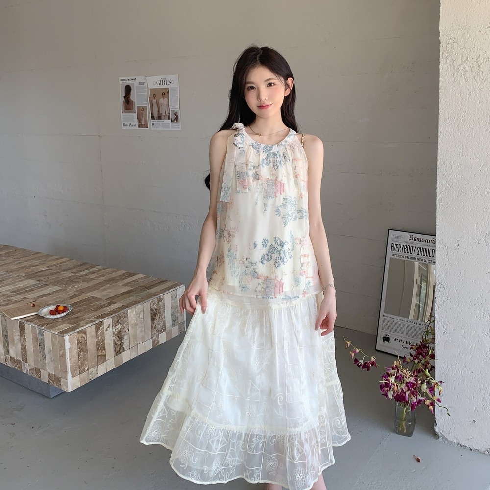 国风甜美超好看刺绣套装裙女夏季2025度假风挂脖上衣半身裙两件套,女装连衣裙,浙宝176（原073）