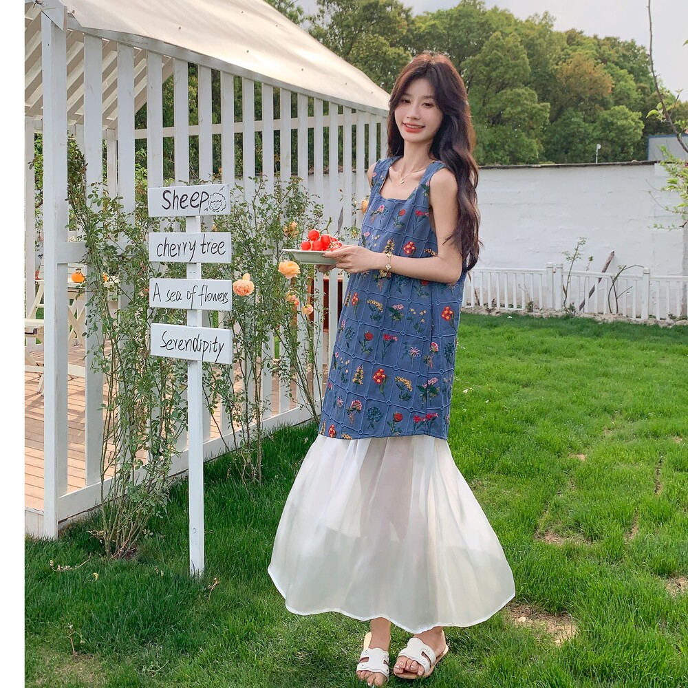 法式绝美气质蓝色刺绣拼接连衣裙女装2025夏季新款假两件时尚长裙,女装连衣裙,浙宝176（原073）