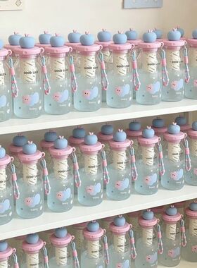 夏日随手杯大容量外带冷萃杯高颜值塑料苹果吸管杯带茶仓耐高温杯