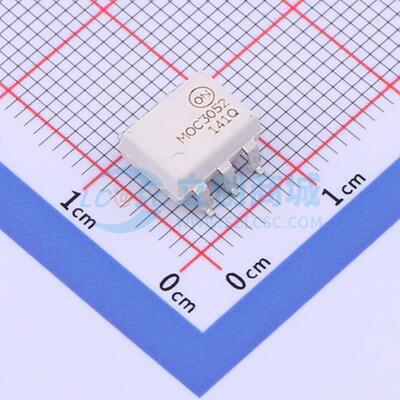 可控硅输出光耦 MOC3052SM SOP-6-2.54mm 原装 电子元器件配单