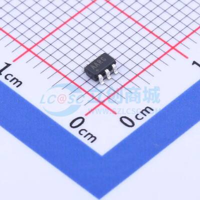 监控和复位芯片 MAX6820UT+T SOT-23-6 原装正品