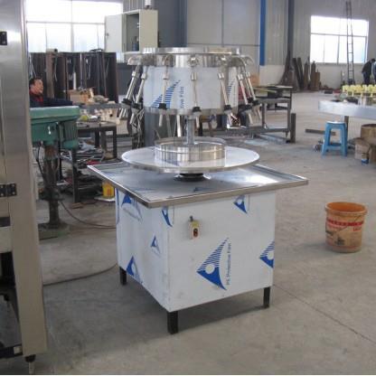 山东供应半自动葡萄酒灌装机 果汁灌装机 酱油醋灌装机 厂家现货