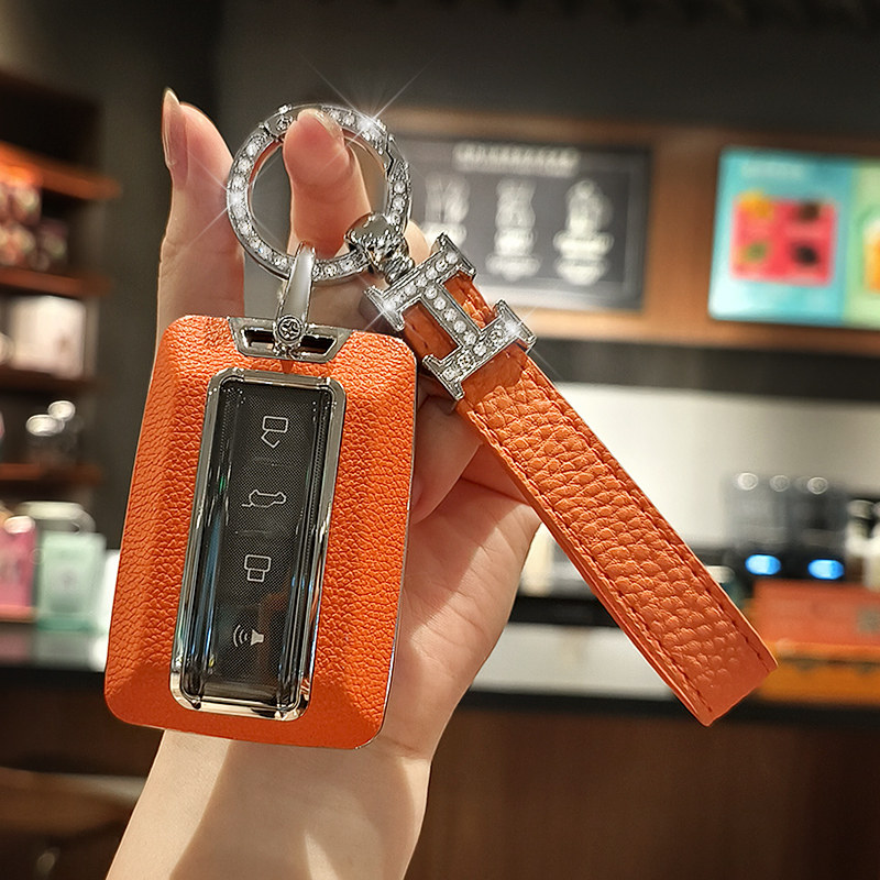 适用坦克300钥匙套700三五百500hi4t车400hi4t壳扣女士高级感真皮