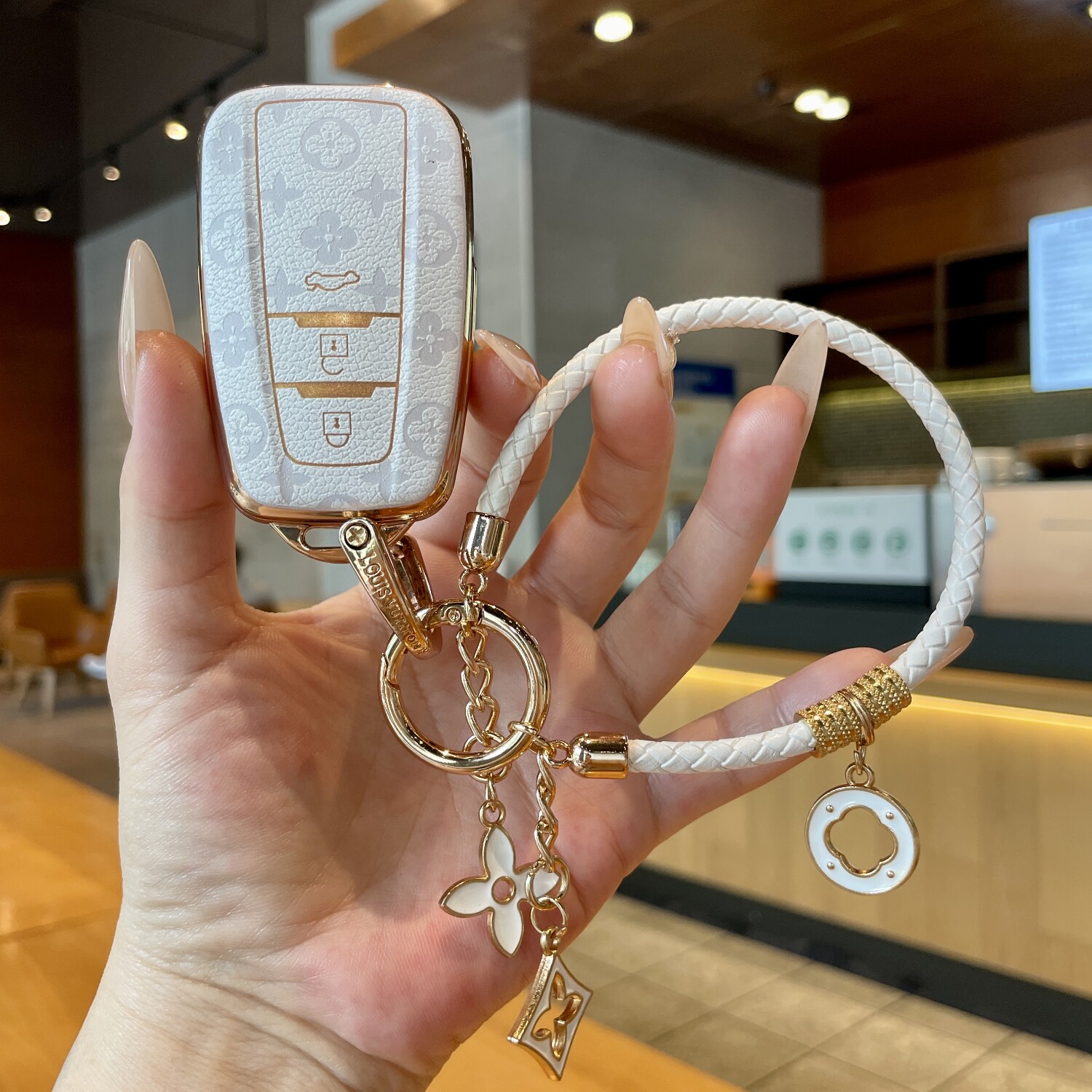 适用于丰田钥匙套卡罗拉雷凌凯美瑞皇冠锐志塞纳车钥匙包扣壳男女