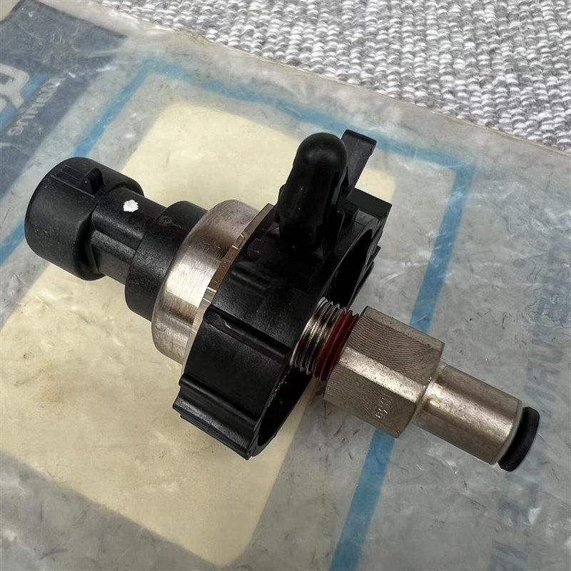 水星原装水压传感器压力直列6缸200-225-250-300-350-400通用