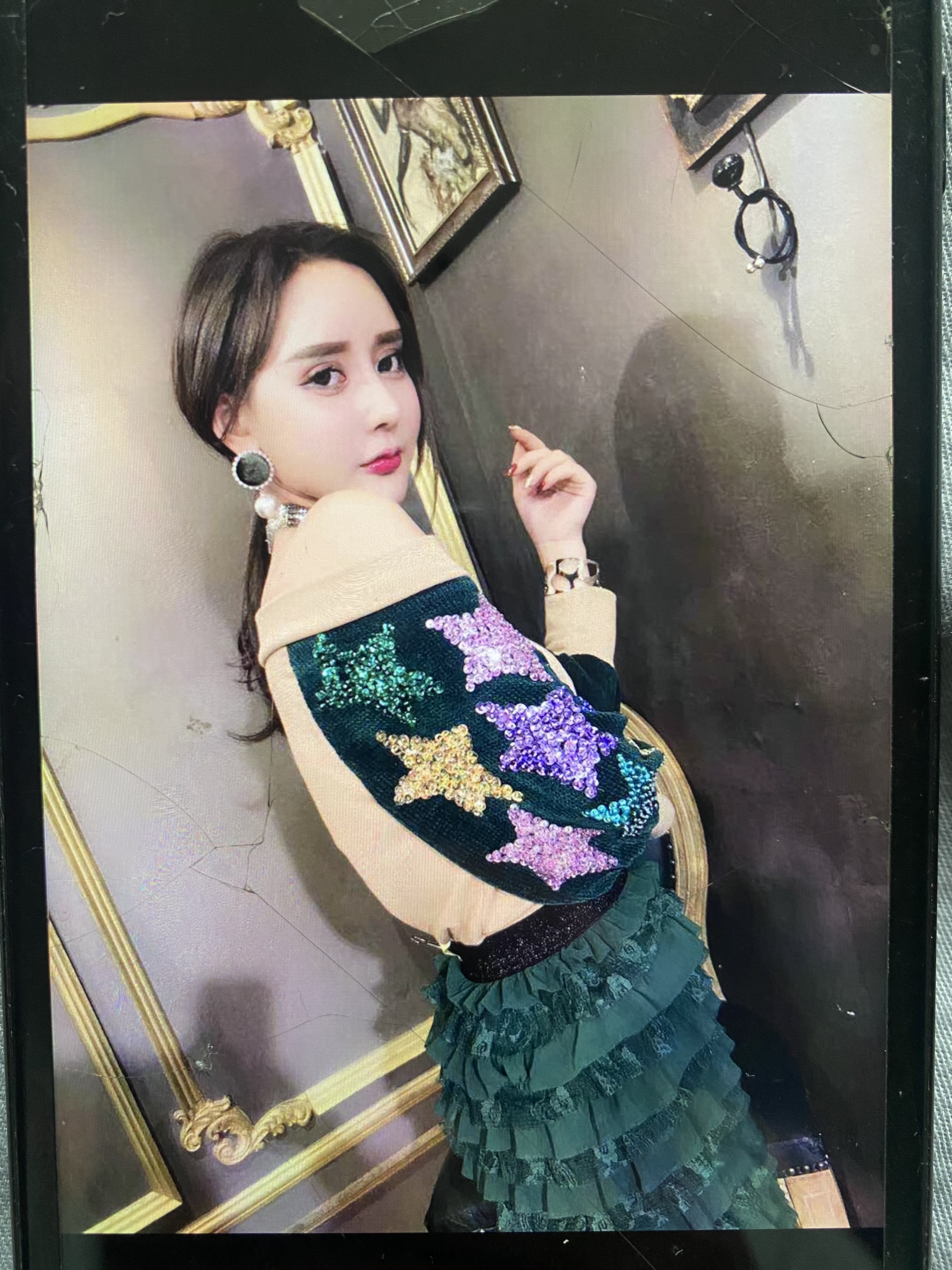 2026秋季新款女装黑色亮片装衬衫