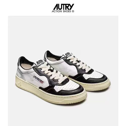 AUTRY2026款黑白脏脏鞋板鞋