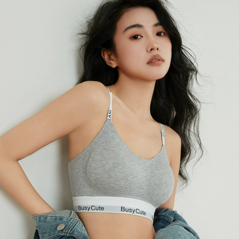 无痕钢圈小胸聚拢美背运动文胸