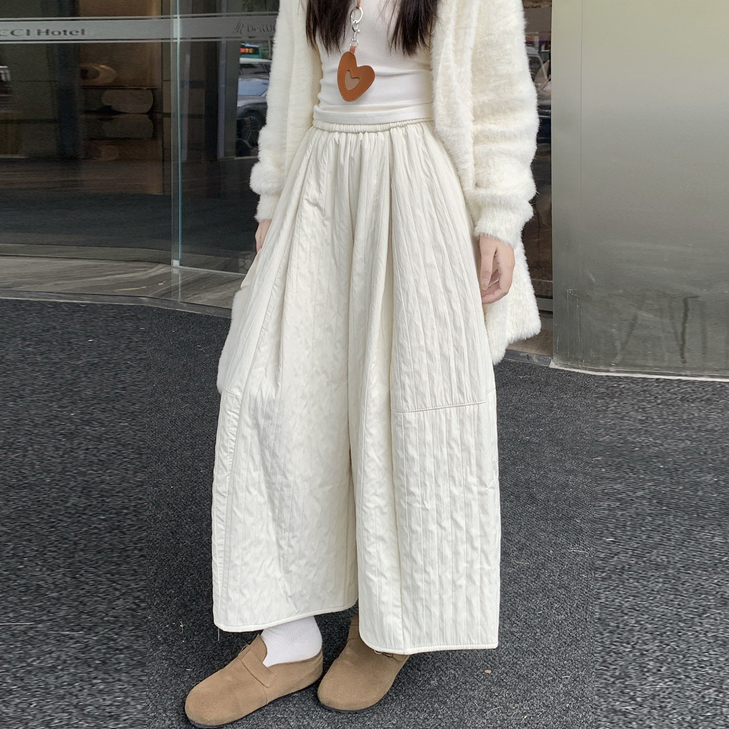 加绒夹棉阔腿裙裤女秋冬季日韩休闲松紧裤高腰显瘦宽松直筒休闲裤