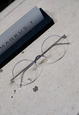 markust男女通用全框是纯钛