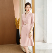 气质职业主持人上镜 连衣裙女春夏2024新款 高级感粉色正式 场合西装