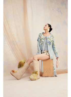 ANGEL CHEN陈安琪 SS24 蓝色花卉手钩毛织开衫