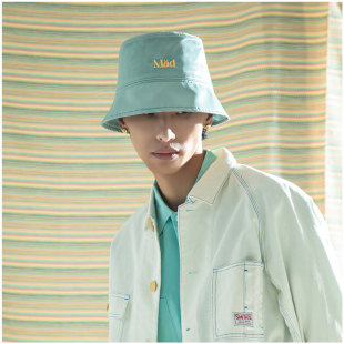 防晒 logo」缎面渔夫帽丝绸感光泽感时尚 theMADHATcher 「mini