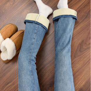 冬季加绒复古高腰微喇叭牛仔裤女2025年新款修身显瘦百搭马蹄裤子