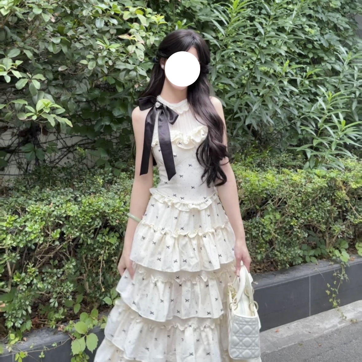 星辰缀海夏日法式优雅千金风蝴蝶结印花挂脖蛋糕长裙栗子团原创